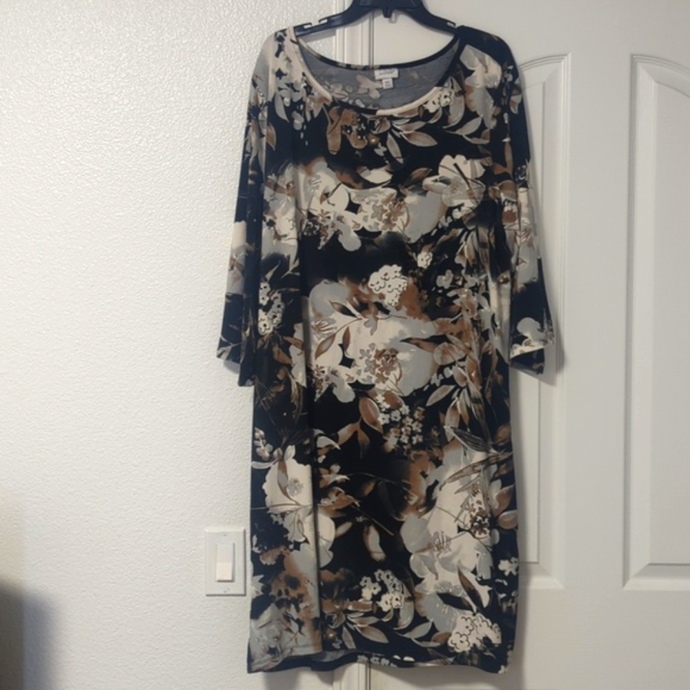 Avenue dress